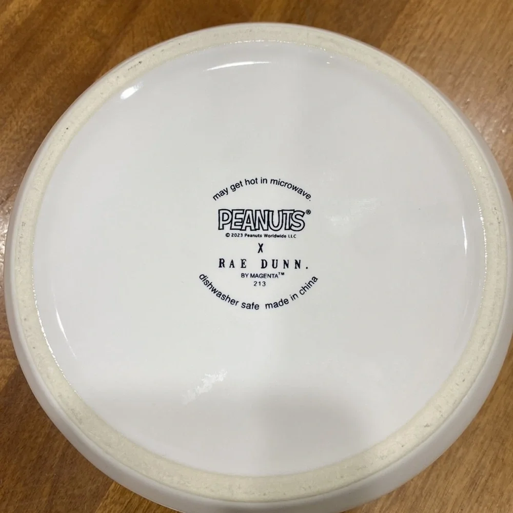 NWOT. Rae Dunn, dog bowl.